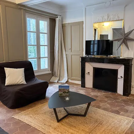 Studio Parvis Cloitre Notre Dame Chartres Extérieur photo